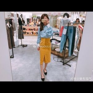 Yellow skirt， New